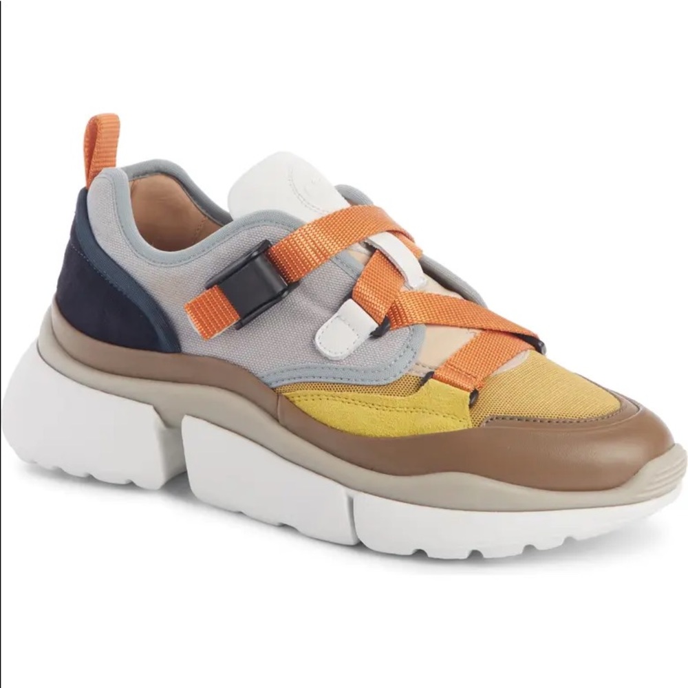 Chloé Sonnie Leather Low-Top Sneakers